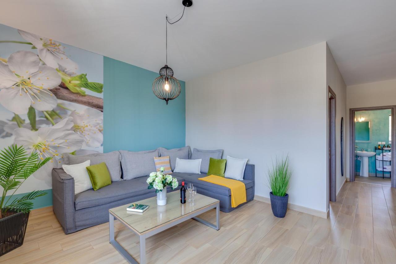 Chania Elite Homes Ii-Apartment Near Venizelos Tombs Monument 외부 사진